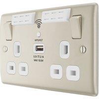 British General Nexus Metal 13A 2-Gang SP Switched Socket & WiFi Extender + 2.1A 10.5W 1-Outlet Type A USB Charger Pearl Nickel with White Inserts (133XG)