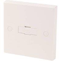 Essentials 13A Unswitched Fused Spur White (3524D)