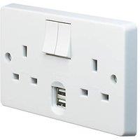 Crabtree Capital 13A 2-Gang DP Switched Socket + 2.1A 10.5W 2-Outlet Type A USB Charger White (5506V)