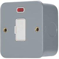 Contactum 13A Unswitched Metal Clad Fused Spur with Neon with White Inserts (647RP)