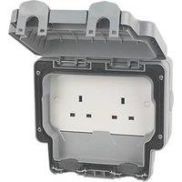 MK Masterseal Plus IP66 13A 2-Gang Weatherproof Outdoor Unswitched Socket (91361)