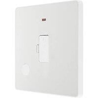 British General Evolve 13A Unswitched Fused Spur with LED Pearlescent White with White Inserts (960PX)