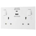 British General 900 Series 13A 2-Gang SP Switched Socket + 3A 30W 2-Outlet Type A & C USB Charge