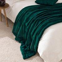 Paoletti Empress Faux Fur 140cm x 200cm Throw Emerald