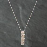 Pre-Owned 9ct White Gold Brilliant Cut Diamond Oblong Bar Pendant & 18 Inch Curb Chain 41141186