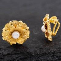 Pre-Owned 9ct Yellow Gold Cultured Pearl Flower Clip On Earrings 41171181