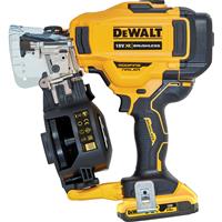 DeWalt 18V XR Roofing & General Purpose Coil Nailer 2 x 2.0Ah in Yellow