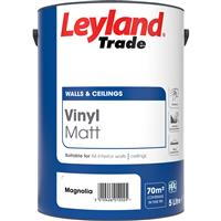 Leyland Trade Vinyl Matt Emulsion Paint 5L in Magnolia