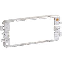 MK Grid Plus Fixing Plate (Yoke) 4 Gang