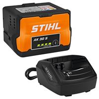 Stihl Starter set AK 30 S 36V 180Wh Battery and AL 101 Charger (AK System) in Black/Orange