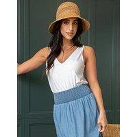 Pour Moi Sophie Fuller Bust Stretch V-Neck Vest With Lenzing Ecovero Viscose Fibres - White