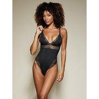 Kbx Louisa Soft Triangle Body