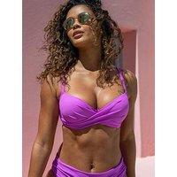 Pour Moi Free Spirit Lightly Padded U/W Twist Front Bikini Top