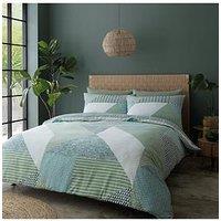 Catherine Lansfield Larsson Geo Duvet Cover Set - Green