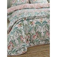 Catherine Lansfield Clarence Floral Bedspread Throw