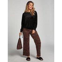 Hunkemoller Printed Velour Pyjama Set - Black/Leopard