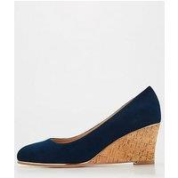 Everyday Closed Toe Wedge Shoe - Navy