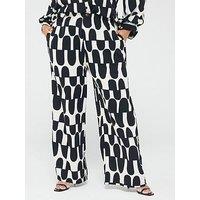 Ax Paris Curve Printed Trousers - Black