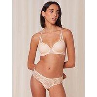 Triumph Amourette Charm Delight Underwired Embroidered Bra - Fresh Powder