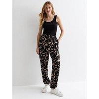 New Look Black Abstract Print Cuffed Joggers