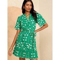 Love & Roses Contrast Dancing Floral Embroidered Mini Dress-Green