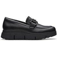 Clarks Loriini Izzy Leather Loafer