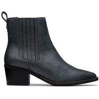 Clarks Morzine Top Ankle Boot