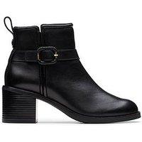 Clarks Chamberly Trim Leather Ankle Boot