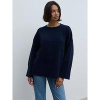 Pretty Lavish Finnity Slouchy Crew Neck Jumper - Navy
