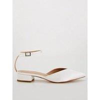 Raid Be Mine Catherine Pointed Flat Shoe - Ivory Satin