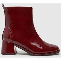 Schuh Bowie Ankle Boot - Red