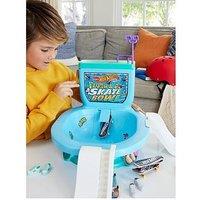 Hot Wheels Skate Flush & Go Skate Bowl