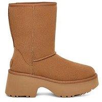 Ugg Womens Classic Short New Heights Boots - Chestnut