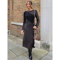 Style Cheat Brynn Knitted Midi Dress - Black