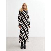 New Look Diagonal Stripe Maxi Dress - Print