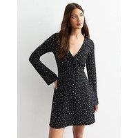 New Look Spotted Long Sleeve Skater Dress - Black