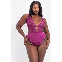 Curvy Kate