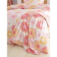 Catherine Lansfield Retro Daisy Fleece Throw