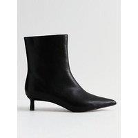 New Look Faux Leather Pointed Kitten Heel Ankle Boots - Black