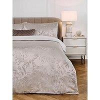 The Very Collection Luxe Palm Leaf Jacquard Duvet Cover Set