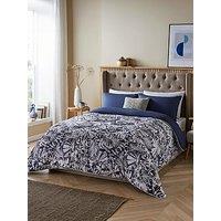 Night Lark Winter Palms 10.5 Tog Coverless Quilt And Pillowcase Set