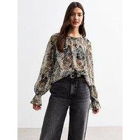 New Look Leopard Print Chiffon Top - Black