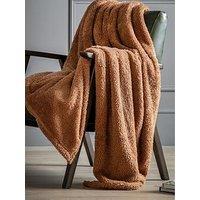 Gallery Teddy Fleece Throw In Tan