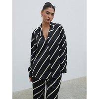 Pretty Lavish Bobbi Relaxed Stripe Shirt - Black & Cream