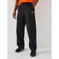 Adidas Originals Men'S Trefoil Essentials Chinos - Black