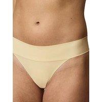 Triumph Body Make-Up Illusion String Ex