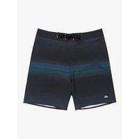 Quiksilver Mens Surfsilk Straight Leg 18" Boardshorts - Black