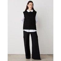 Finery Primrose Vest - Black