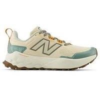 New Balance Womens Trail Running Fresh Foam X Garo&Eacute; V2 Trainers - Green