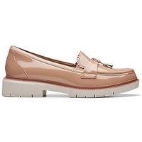 Clarks Westlynn Bella Tassel Loafer - Warm Beige